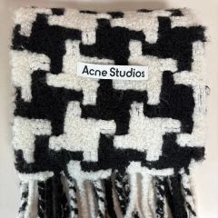 Acne Studios 千鳥格子柄 マフラー - メルカリ