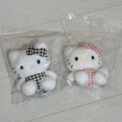 レア ハローキティ モノトーン おめかし ぬいぐるみ 2体セット レア ハローキティ モノトーン おめかし ぬいぐるみ 2体セット - メルカリ