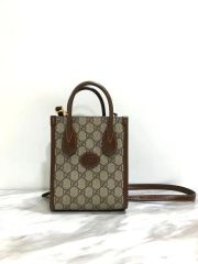 ロ*ー様 【GUCCI】インターロッキングG付き ミニトートバッグブラウン