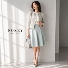 未使用級✨フォクシーニューヨーク LADY BOW カーディガン 袖ロゴ