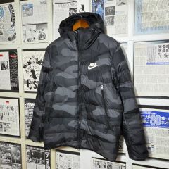 Nike フード付きダウンジャケット XL グレー/カモフラージュ - メルカリ
