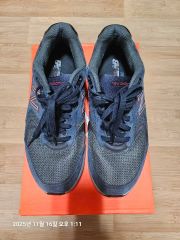 新品未使用New Balance 880v7「28.0CM」 - メルカリ