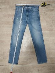希少】フラグメントデザイン×リーバイス セルビッチワイドデニムパンツ