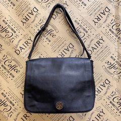 トリーバーチ ショルダーバッグ サコッシュ パンチングロゴ 黒 レザー