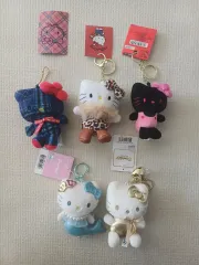 (新品) サンリオ hello kitty(ハローキティ) キーホルダー/CHECK レオパードファー BLACKPINK 人魚 GOLD BLACK