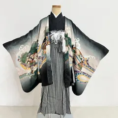 七五三5歳　男の子セット　着物　羽織　袴　長襦袢　懐剣　帯　羽織紐　かっこいい　黒　お参り　中古　　T507