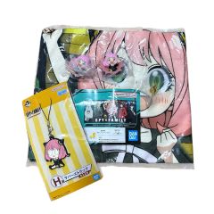 SPY×FAMILY スパイファミリー ホログラム缶バッジ アーニャ 泣き顔