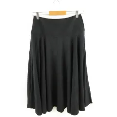 ユニクロ UNIQLO U レーヨンミディスカート ひざ丈 フレア 黒 64㎝ *A277