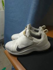 NIKE EXPLORER エクスプローラー ゴルフシューズ スパイクレス靴