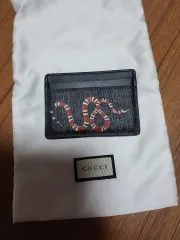 グッチ キングスネーク カードウォレット ブラック