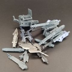 ガンプラ本体&武器パーツセット ジャンク　まとめ売り ガンプラ 1/144HG武器パーツジャンクセット③ 完成品 同時300円値引
