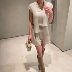 Herlipto Twist French sleeve top ホワイト/M - メルカリ