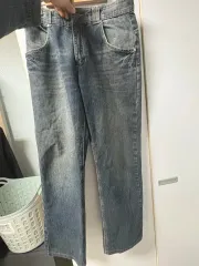デニムパンツ