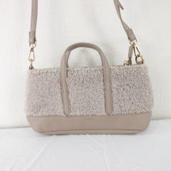 中古》 サマンサタバサ ファー付き レディース ショルダーバッグ 