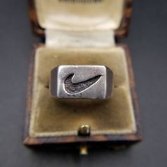 NIKE ナイキ 925 シルバー ペンダントトップ スウッシュ NIKE ナイキ 925 シルバー ペンダントトップ スウッシュ - メルカリ