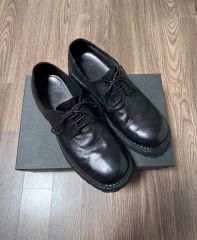 VEIN】EMBOSSED COW LEATHER レースアップローファー 黒 - メルカリ