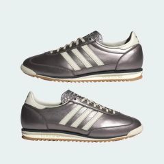 完売レアadidasアディダス 白×シルバー SL72OG 23.5cmemmi - メルカリ