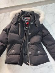 ✴︎Moose Knuckles ✴︎ムースナックルスダウンジャケット レディース 