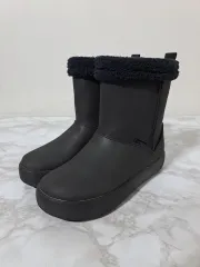 Crocs キッズ 防寒靴 長靴 j5サイズ 240 (신1185)