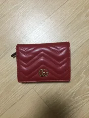 グッチ マトラッセ マーモント 二つ折り財布 レッド (正規品)
