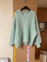 ウール アルパカ ケーブル編み Vネック ニット