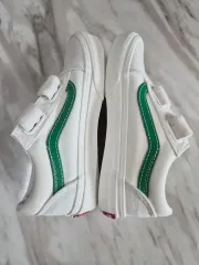 VANS スニーカー190