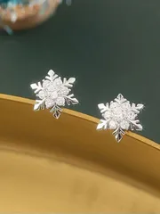 ジュエリー レディース イヤーアクセサリー 1個 S925スターリングシルバー ロマンチックな雪の結晶スタッドピアス、女性ファッション ジルコニア フラワーピアス、スウィートでフレッシュな上品な小さなピアス純銀ピア