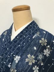 小紋 桜文様 化繊 裄65 Mサイズ v299.110y154 小紋 桜文様 化繊 裄65 Mサイズ v299.110y154 小紋 桜文様 化繊 裄65 M