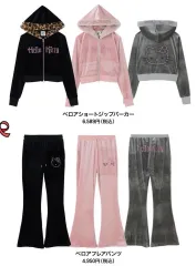 ꒰ 完売品 ꒱ SPINNS × ハローキティ ベロアショートジップパーカー ♡ ハローキティ - ꒰ 完売品 ꒱ SPINNS × ハローキティ ベロアショート