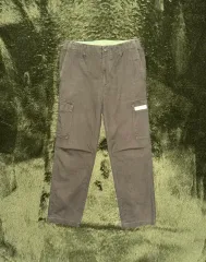 2 UNDERCOVER 10AW ロゴ ラベル カーゴ パンツ オリーブのサムネイル