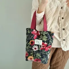 花柄キルティングトートバッグ