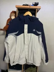 ナイキ acgライン ウィンドブレーカー