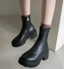 アンクルソックスブーツ