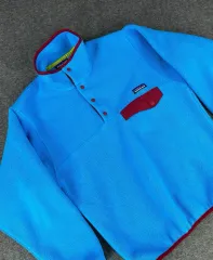 16FW patagonia パタゴニア Synchilla（シンチラ） スナップ-T スカイブルー/レッド