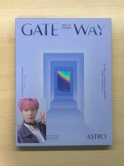 美品☆ASTRO ラキ☆Magazine 写真集 ＋トレカ - メルカリ
