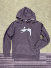 stussy センター刺繍ロゴ パープル パーカー XL - メルカリ