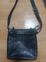 COACH Guang Yu コラボ ショルダーバッグ シグネチャー 斜め掛け