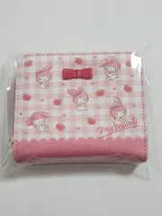 サンリオ マイメロディ いちご 二つ折り財布