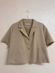 RIKA様専用 コヒナ cohina リネンライクショートジャケット - メルカリ
