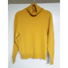 UNIQLO マスタードイェロー レディース M～Lサイズ カシミア タートルネック