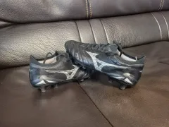 ミズノ モレリア NEO サッカーシューズ