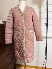 サーモンピンク系薄手ダウンジャケットサイズ40 - メルカリ
