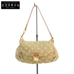 Le Verseaunoir ルヴェルソーノアール 【美品】リブニット ヴァージンウール Le Verseaunoir ルヴェルソーノアール 【美品】リブニット ヴァージン