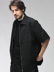 GIVENCHY (ジバンシィ) メンズ シャツ 半袖のサムネイル