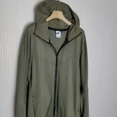 100-105 NIKE テックフリース ライトウェイト フードジップアップ カーキ