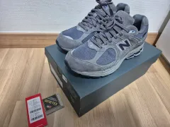 New Balance ニューバランス 2002 M2002RXC GORE-TEX ゴアテックス グレー 260 サイズ