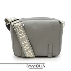 未使用品 LOEWE ロエベ ミリタリー メッセンジャーバッグ XS ショルダーバッグ B553A72X27 カーフ アスファルトグレー メンズのサムネイル