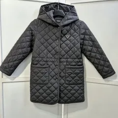 GUESSキッズ キルティング ダウン 120のサムネイル