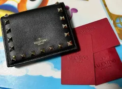 ヴァレンティノ ロックスタッズ ロゴ レディース 二つ折り財布 2W2P0P39 BOLのサムネイル