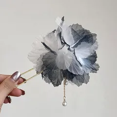 【新品】 和風 和装 髪飾り 花 ドライフラワー リボン ヘアピン 和装 成人式 卒業式 結婚式 七五三 パーティー 謝恩会 お正月 花火大会 花 ドライフラワー 和装 浴衣 着物 振袖 髪留め ヘアアクセサリー (ネイビーブルー)